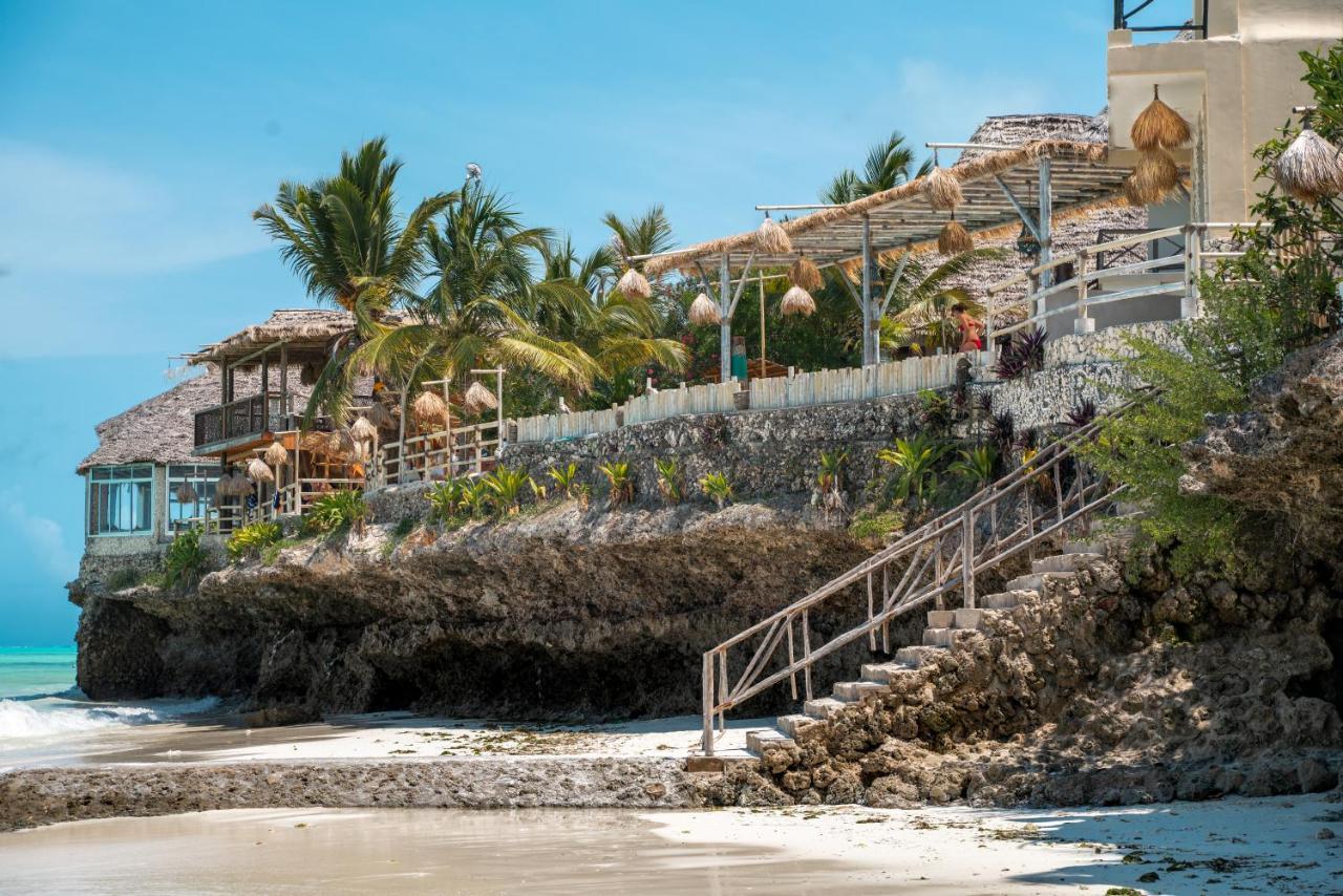 Coral Rocks & Restaurant Hotell 3*