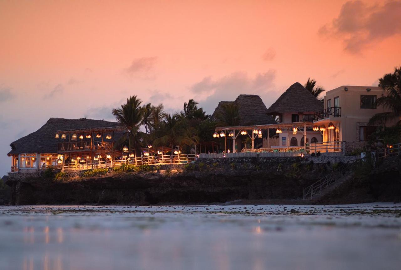 Coral Rocks & Restaurant Hotell Jambiani (Zanzibar)