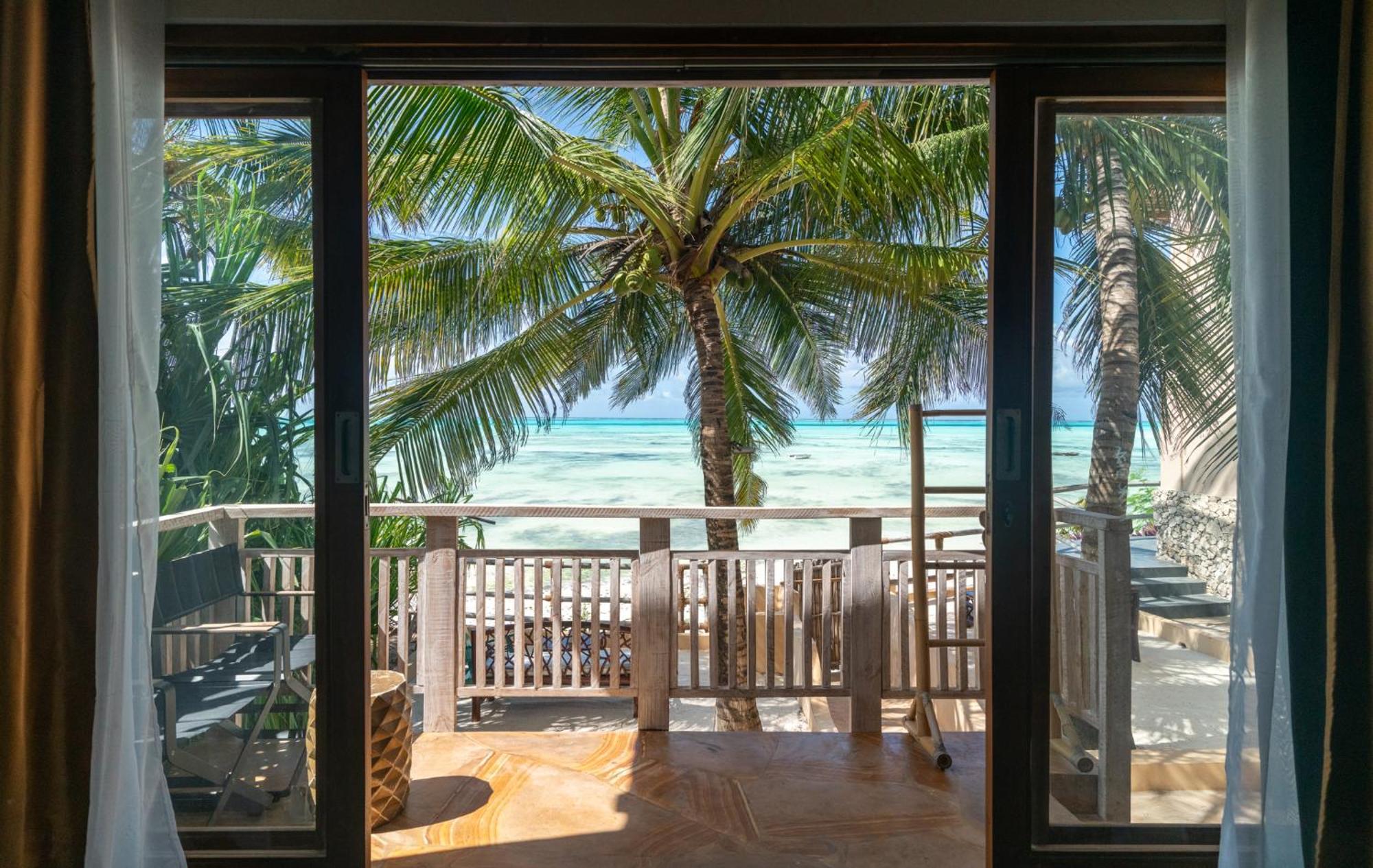 Coral Rocks & Restaurant Jambiani (Zanzibar)