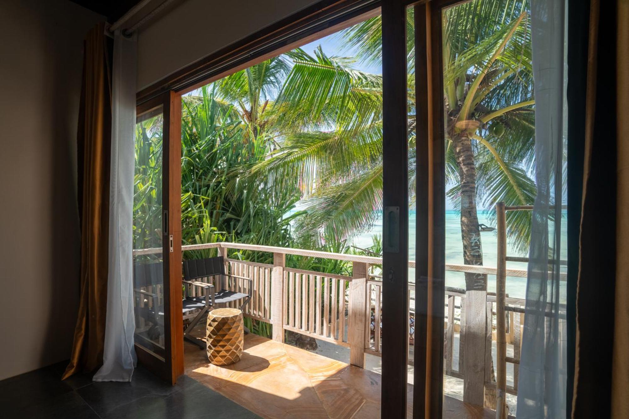 Hotell Coral Rocks & Restaurant 3*
