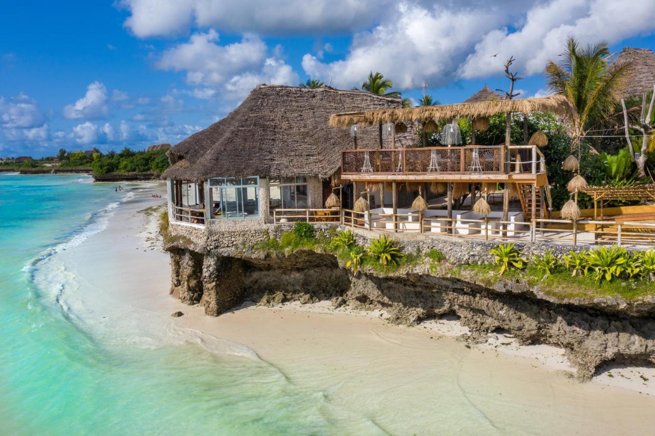 Coral Rocks & Restaurant Hotell 3*