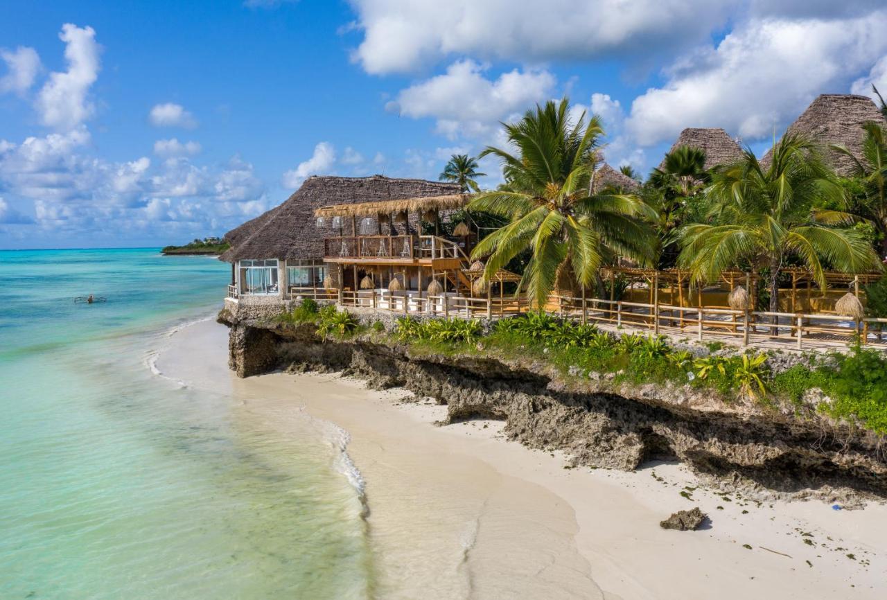 Hotell Coral Rocks & Restaurant